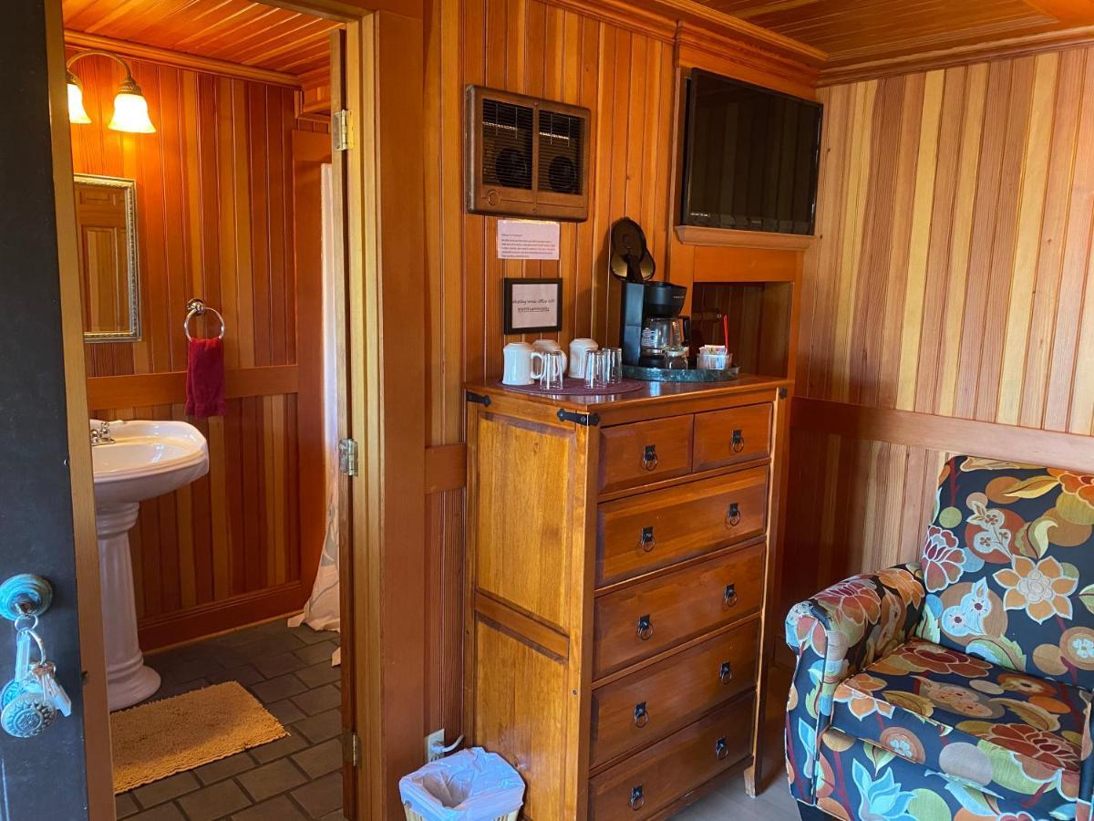 Whistling Winds Motel Lincoln City Dış mekan fotoğraf