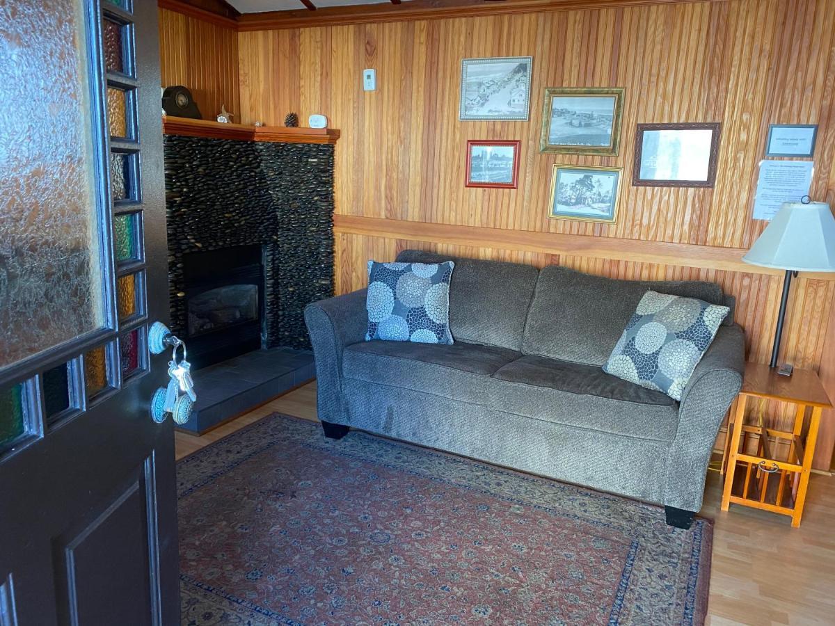 Whistling Winds Motel Lincoln City Dış mekan fotoğraf
