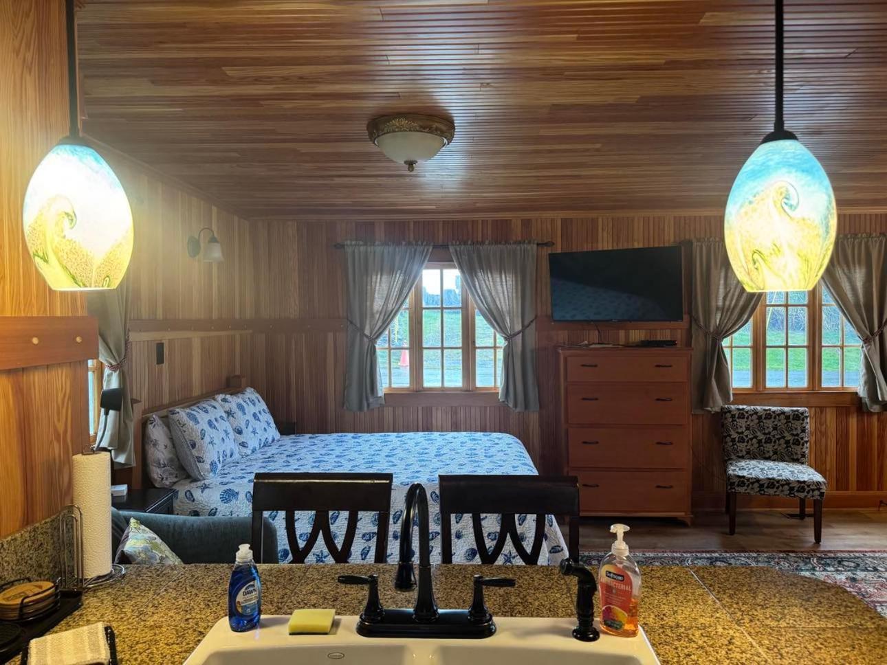 Whistling Winds Motel Lincoln City Dış mekan fotoğraf